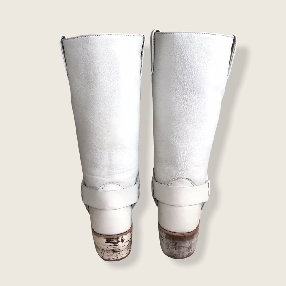 Frye Harness 12R White Distressed Biker Calf Boots - Picture 9 of 16
